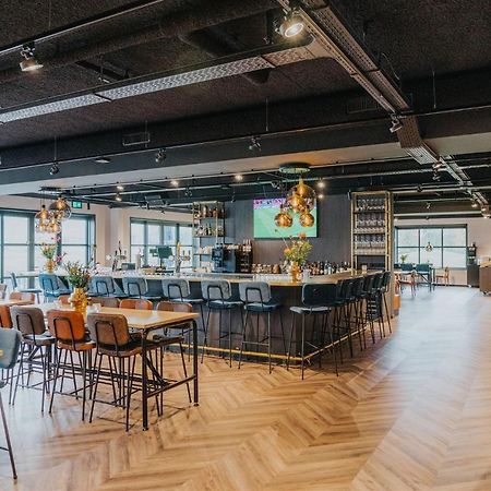 Hotel Sportsbar & Brasserie Dorhout Mees Бидингхаузен Екстериор снимка