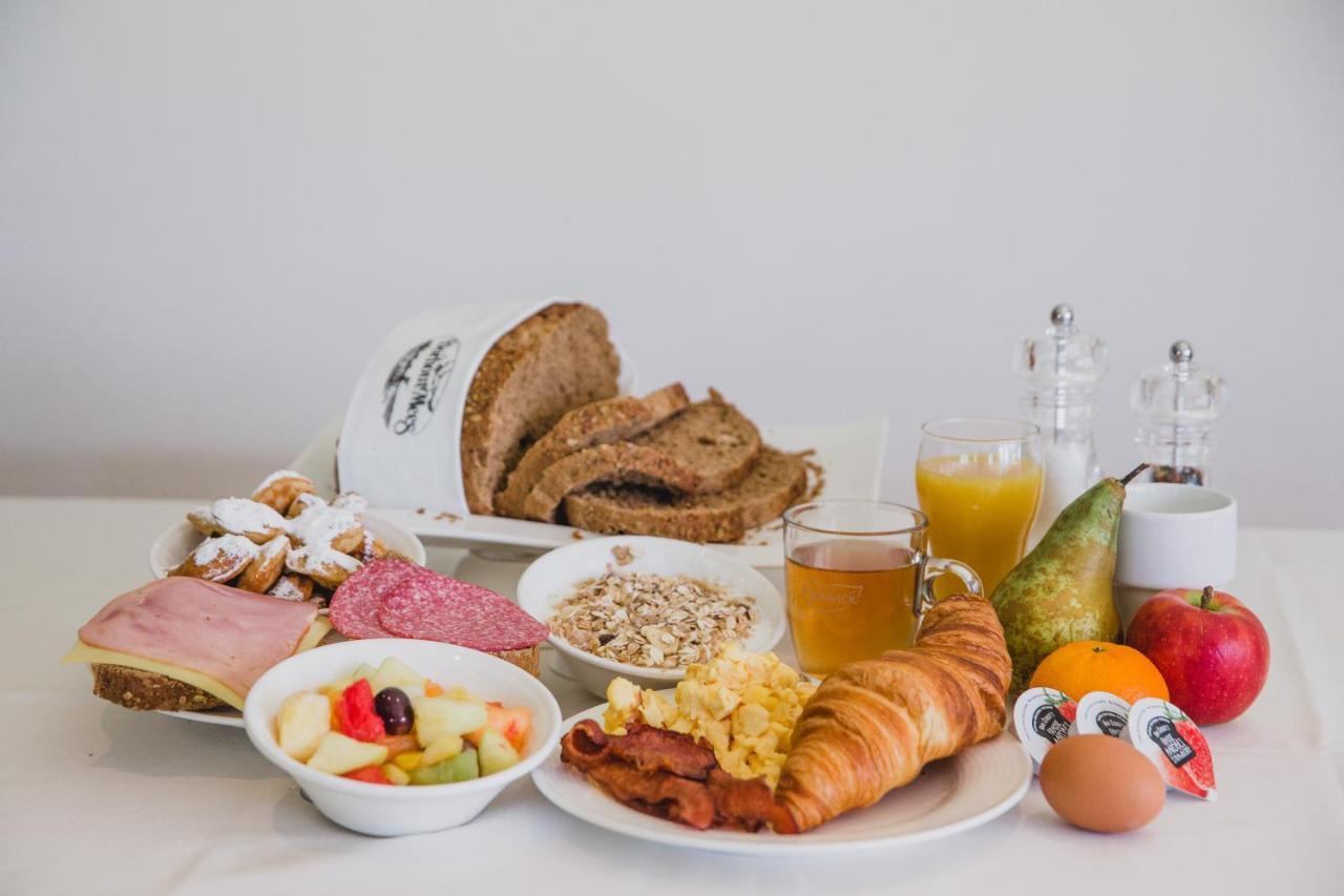 Hotel Sportsbar & Brasserie Dorhout Mees Бидингхаузен Екстериор снимка