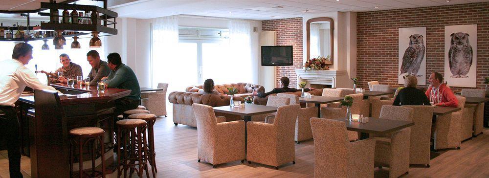 Hotel Sportsbar & Brasserie Dorhout Mees Бидингхаузен Екстериор снимка